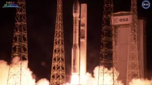 Ракета Vega компанії Arianespace виводить на орбіту супутник спостереження Землі