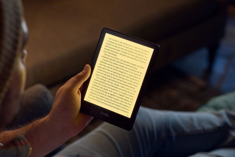 Amazon представила оновлений рідер Kindle Paperwhite