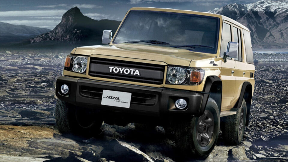 На ринок виходить оновлений Toyota Land Cruiser 70 з 90-их років