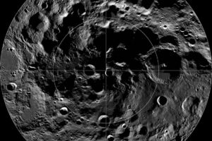 На Місяці знайшли холодні пастки для вуглекислого газу