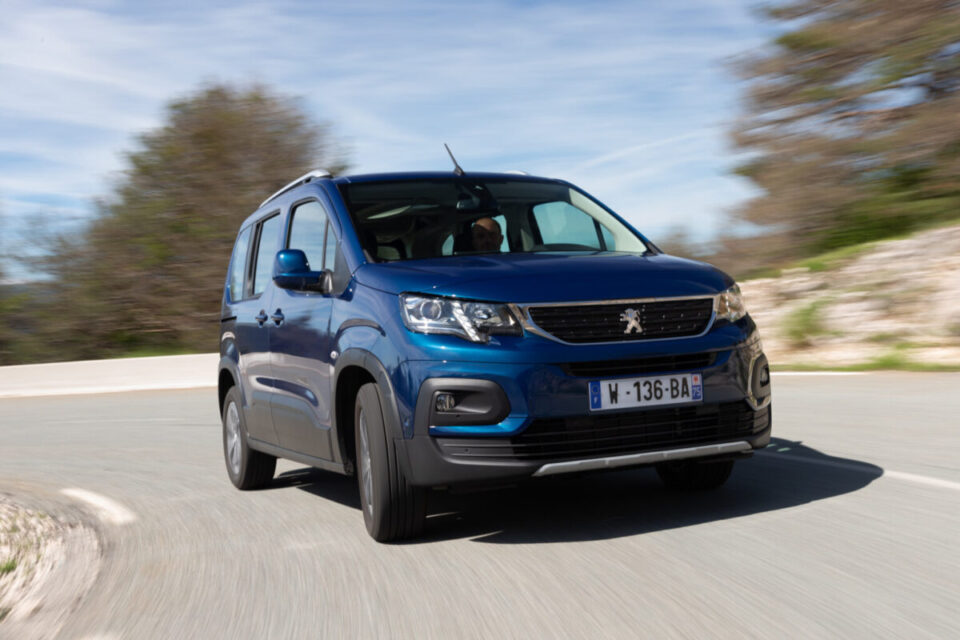 Peugeot оновили лінійку нового фургона Rifter