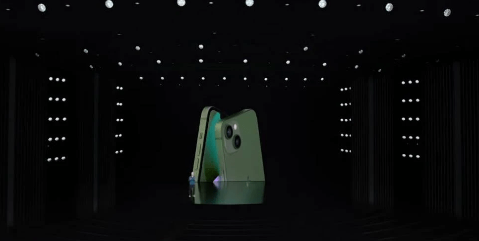 Apple представила iPhone 13 у зеленому кольорі
