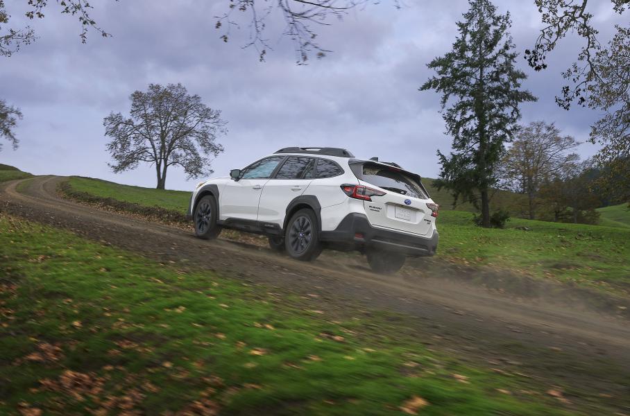 Subaru оновила Outback: більше технологій та покращений захист