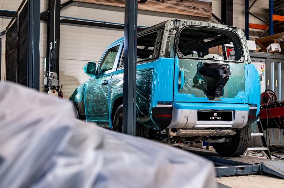 Кабріолет на базі нового Land Rover Defender: перші фотографії