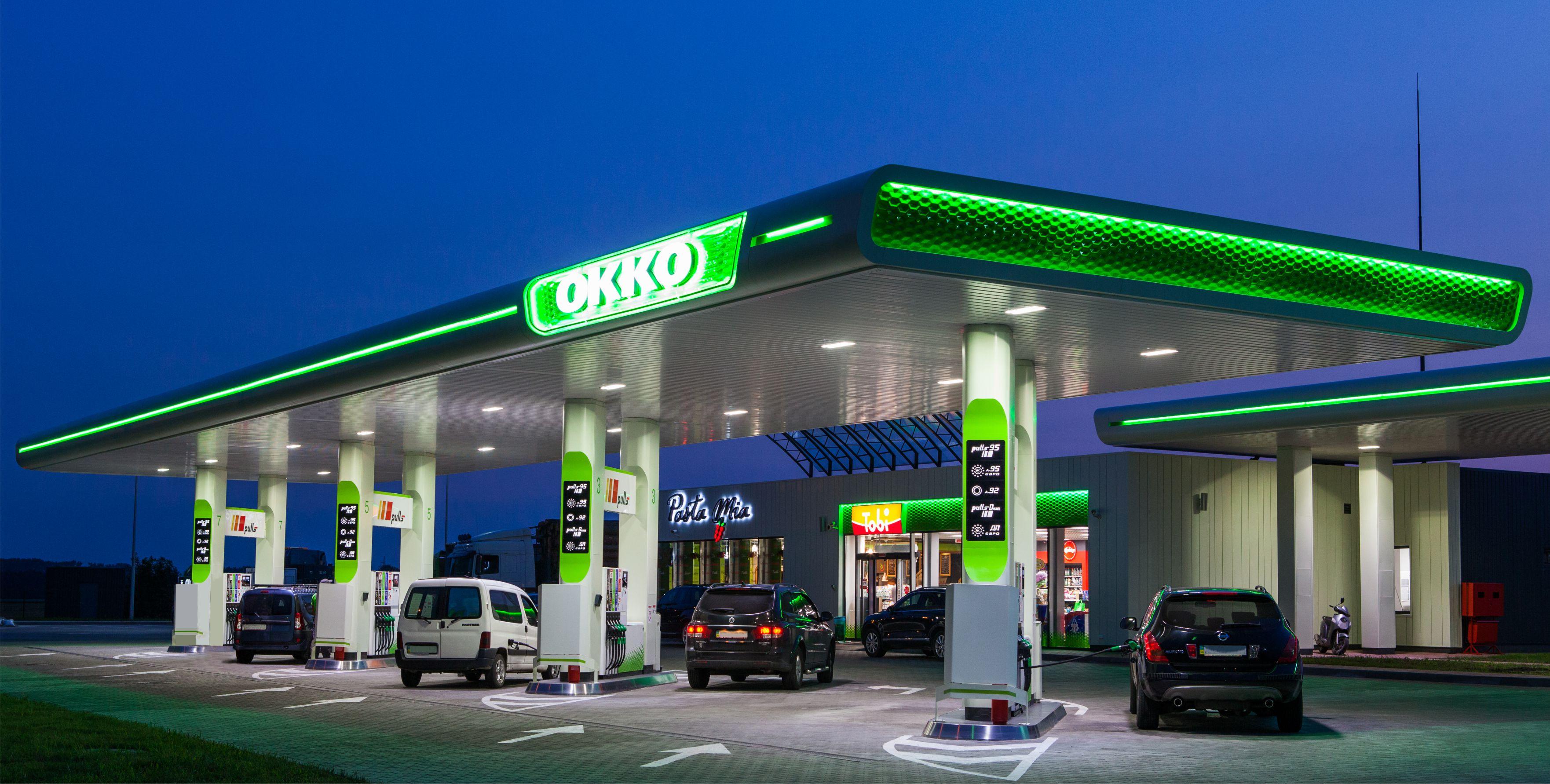 Мережа ОККО збільшила ліміт на продаж бензину
