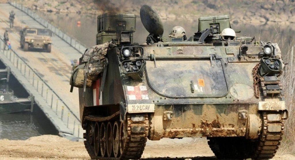 Литва надасть Україні БТР М113, військові вантажівки і позашляховики