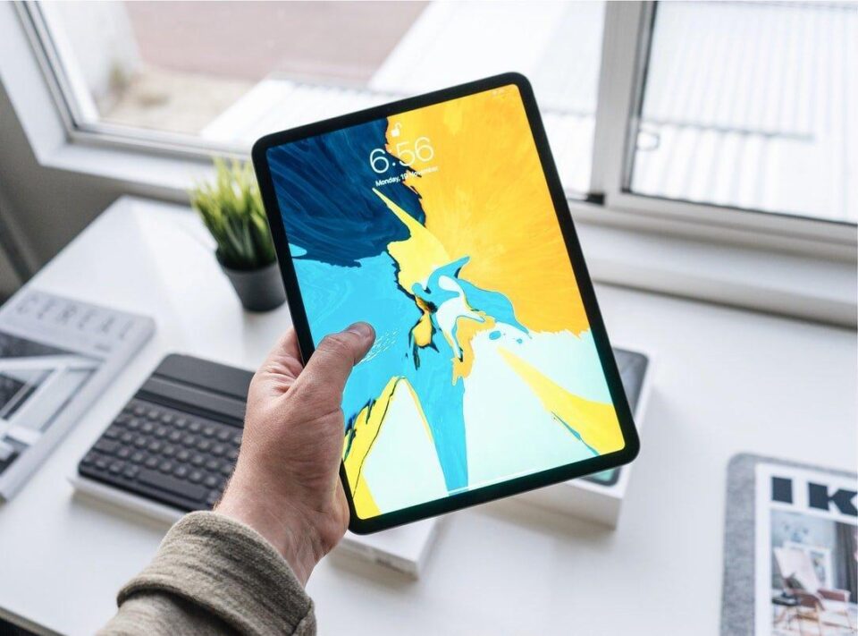 Apple iPad Pro з чіпом M2 і бездротовою зарядкою буде випущений цього року