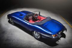 Jaguar зробив ексклюзивний E-Type на честь платинового ювілею Єлизавети II