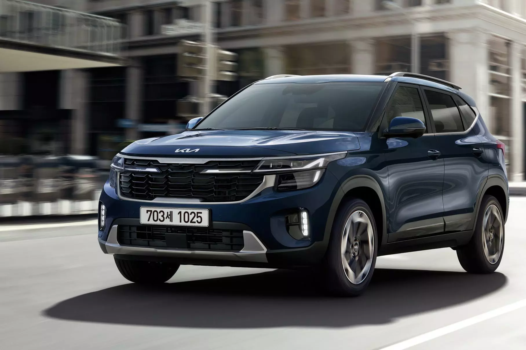 корейские автомобили 2023 года. Kia 2023 кроссовер. Hyundai polysad 2022. саньенг торес 2022. киа к8 2022 новый.