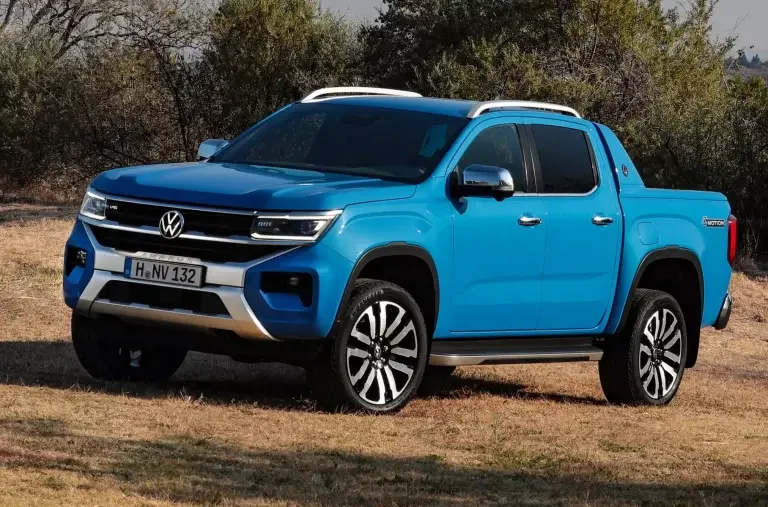 Представлений новий Volkswagen Amarok: планшет у салоні та дизель V6