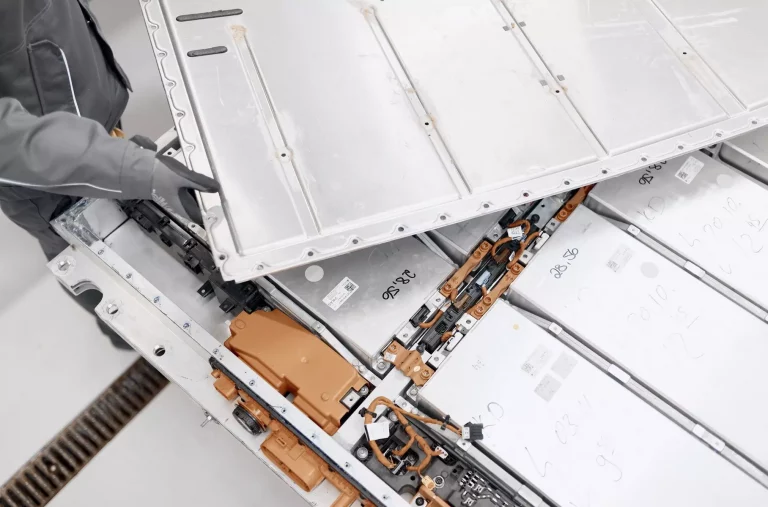 Volkswagen витратить на батареї для електрокарів 20 мільярдів євро