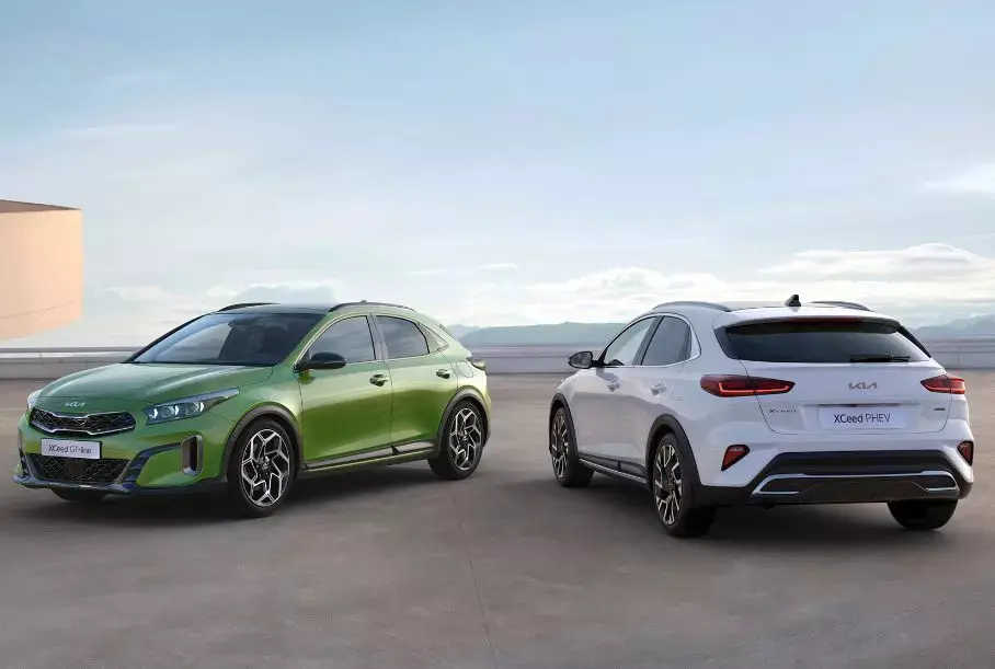 Гібрид та версія GT-Line: представлений оновлений Kia XCeed