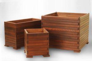 Подарочные коробки и кашпо из древесины