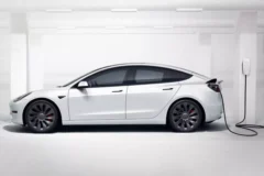 Tesla перестала приймати замовлення на одну модель через величезну чергу