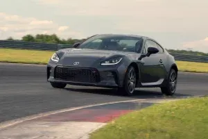Заводська гарантія Toyota GR86 поширюється на дрифт