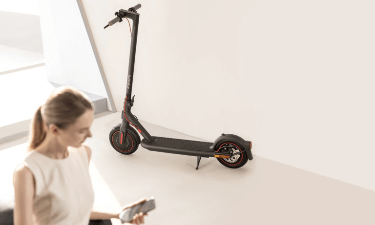 Запас ходу Xiaomi Electric Scooter 4 Pro оновлено до 55 км через оновлення OTA