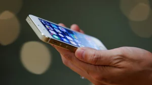 Зловмисники відкрили для себе нову «функцію» iPhone