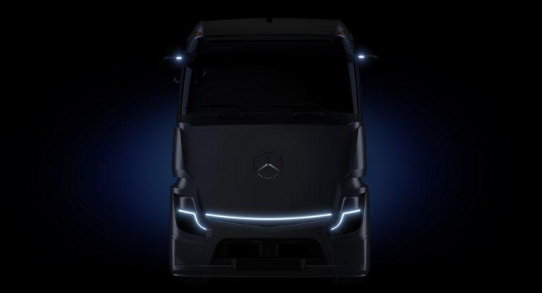 Mercedes тестуватиме електричні вантажівки на великі відстані за допомогою Amazon