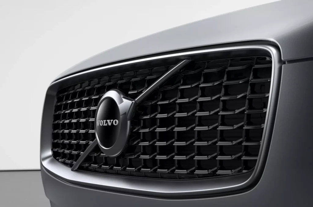 Новий Volvo EX90 зможе розпізнавати дихання немовляти