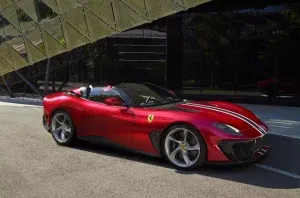 Ferrari представила єдиний у своєму роді родстер SP51