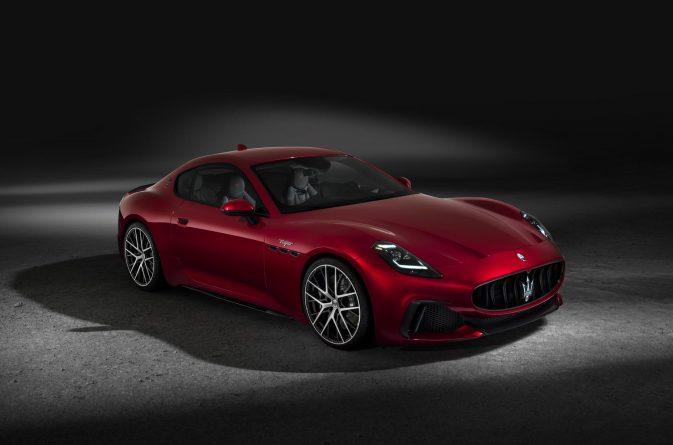 V6 та три електромотори: представлений новий Maserati GranTurismo