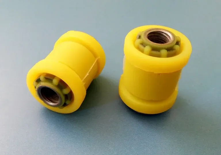 Сайлентблоки з поліуретану: особливості та переваги