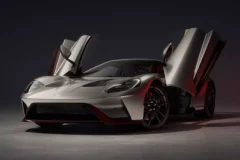 Представлений останній у своєму роді суперкар Ford GT