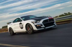 Ford Mustang Shelby GT500 перетворили на 1220-сильного "Венома"