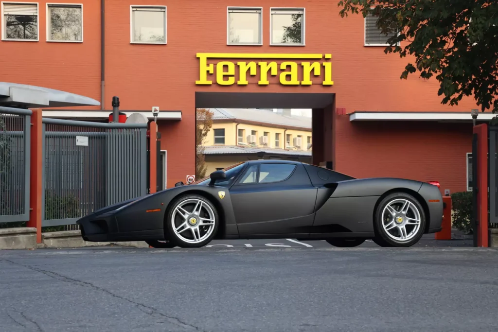 Єдиний матовий Ferrari Enzo з'явився на аукціоні