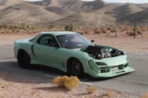 Mazda RX-7 оснастили двигуном V12 від Pagani Zonda