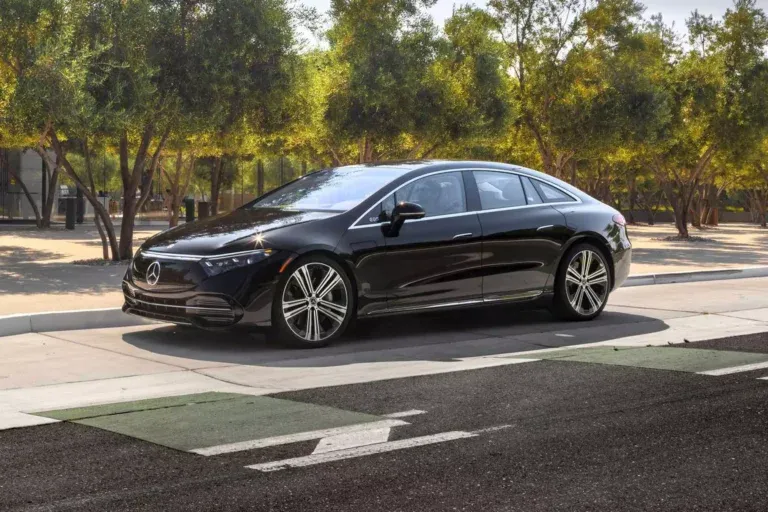 У Mercedes-Benz виникли проблеми з «підпискою на потужність» для електрокарів