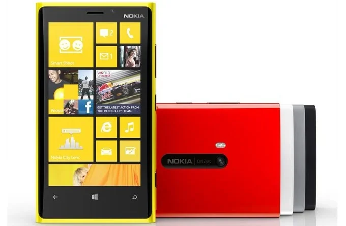 Nokia Lumia 920: смартфон із багатьма перевагами