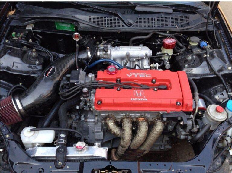 Клапан вентиляції картерних газів: основні ознаки поломок