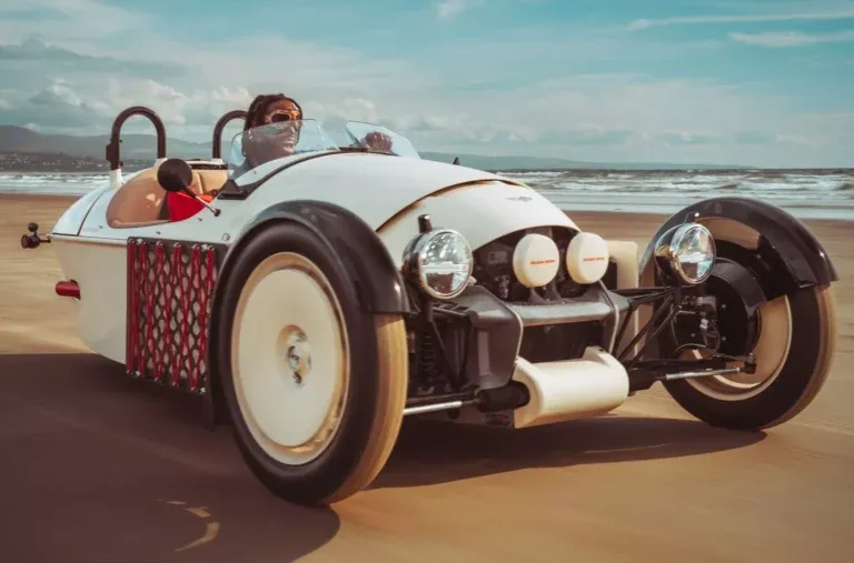 Morgan випустив «пляжний» родстер Super 3