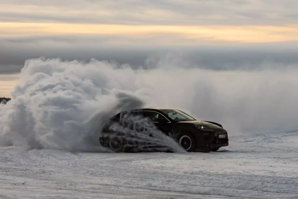 Розкрито характеристики електричного Porsche Macan