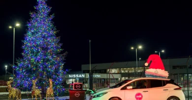 Nissan придумав незвичайний спосіб запалити різдвяну ялинку