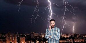 Xiaomi перевірила, чи впливає гроза на роботу смартфона