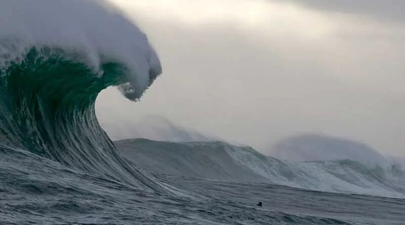 Екстремальна «хвиля-ізгой» у північній частині Тихого океану визнана найбільшою за всю історію спостережень