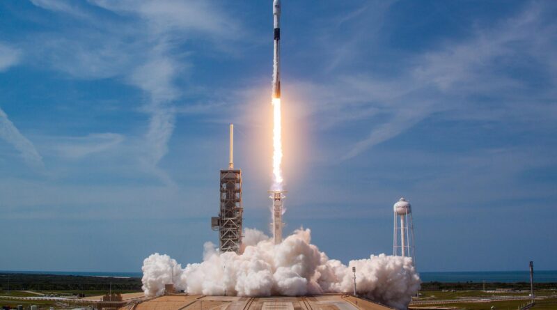 SpaceX вивела на орбіту український наносупутник