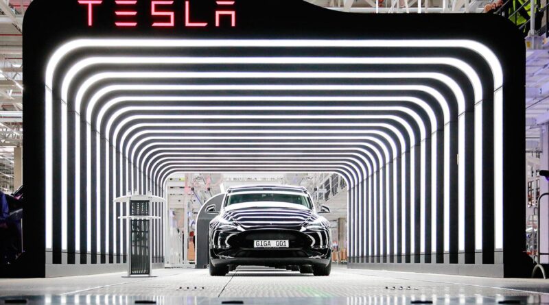 Tesla у Німеччині збільшила термін очікування електрокарів після зниження цін