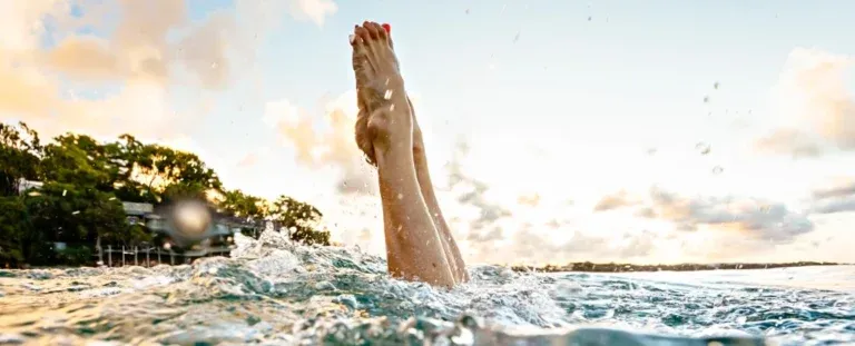 Плавання у відкритих водоймах становить серйозний ризик, про який мало хто знає
