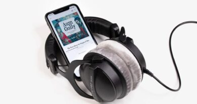 Apple почала озвучувати аудіокниги на Apple Books за допомогою штучного інтелекту