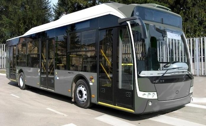 В Україні заборонять експлуатацію автобусів із бензиновими та дизельними двигунами