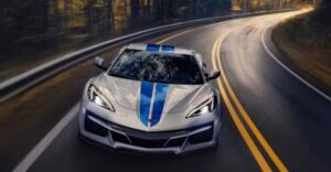 Топ-10 найкращих електромобілів та гібридів, які з’являться у 2023 році