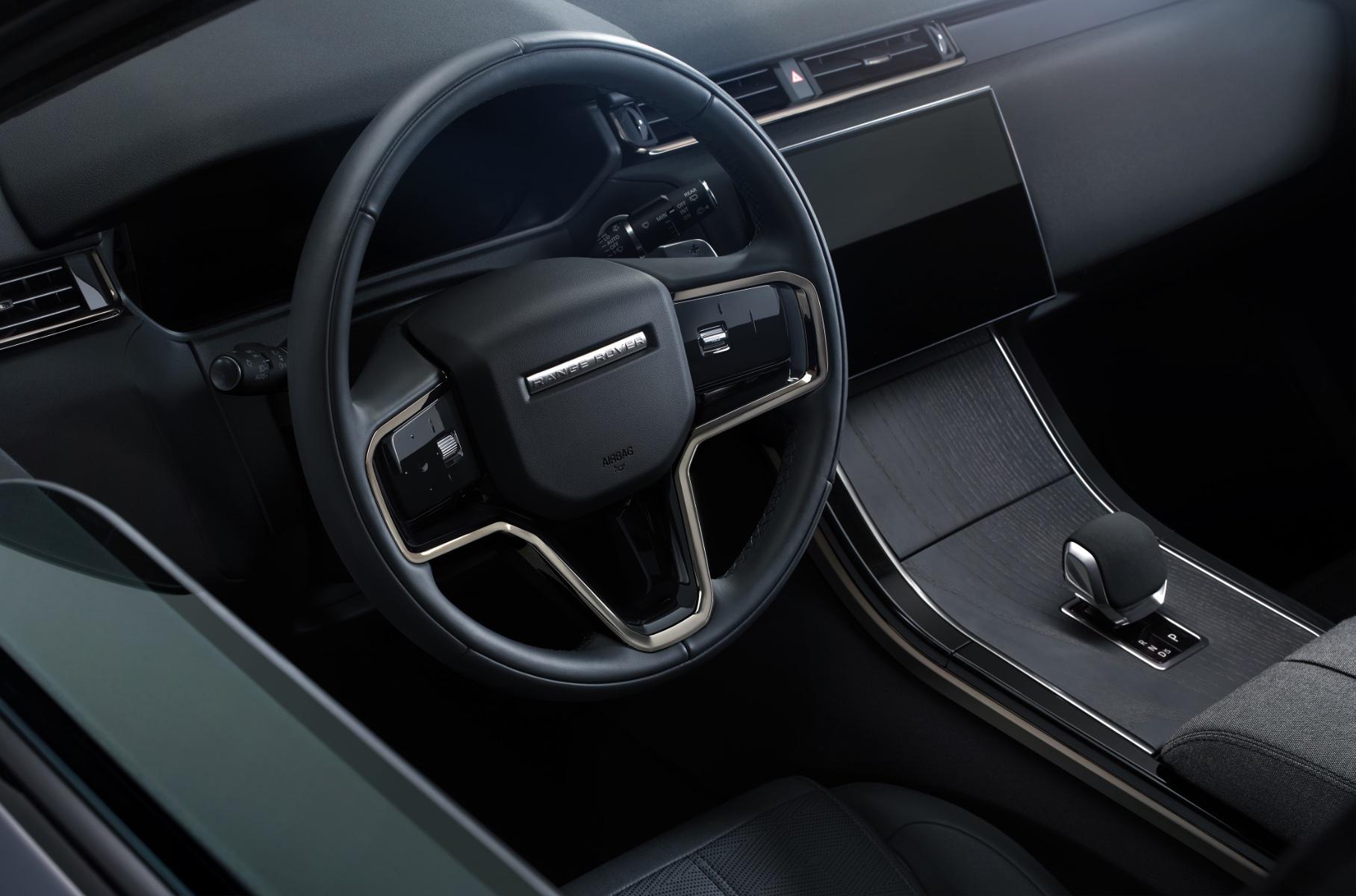 Представлено оновлений Range Rover Velar