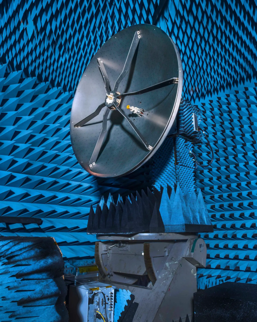 Потужна антена для Римського космічного телескопа НАСА пройшла екологічні випробування
