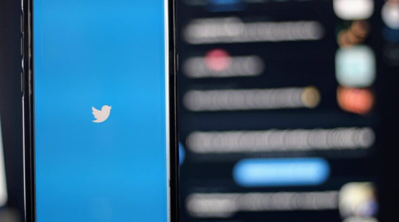 Підписники Twitter Blue тепер можуть публікувати твіти довжиною 4000 символів