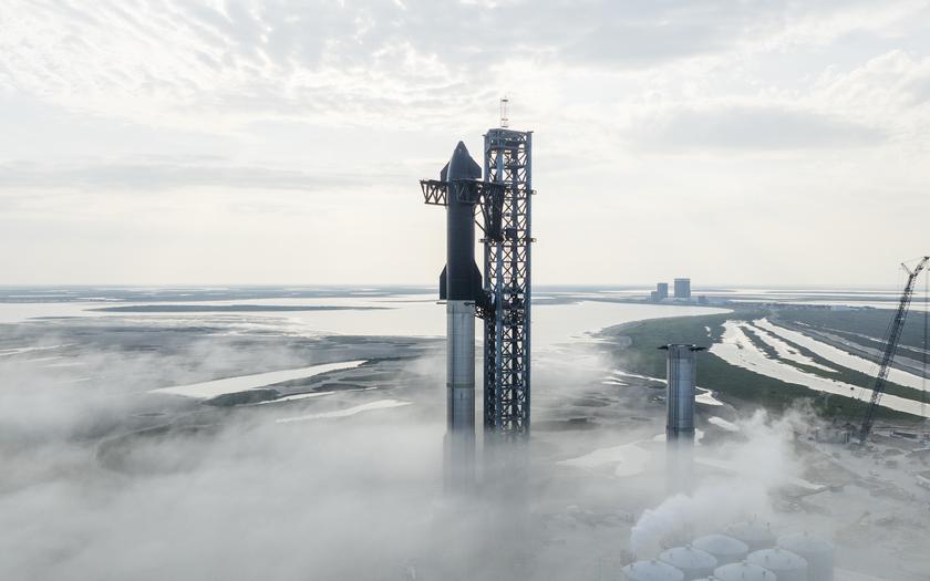 SpaceX готується виконати перший в історії запуск космічного корабля Starship і ракети Super Heavy у березні