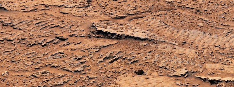 Марсохід NASA Curiosity наткнувся на скелі, порізані хвилями, залишені біля стародавнього озера