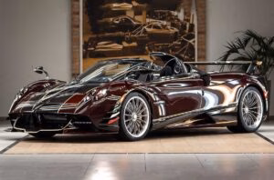 Компания Pagani представила штучный суперкар Huayra Dinamica Evo